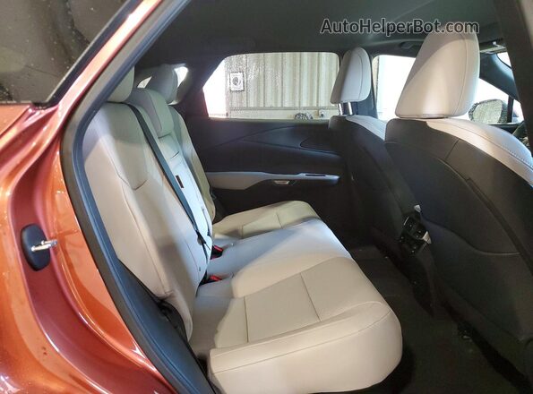 2T2BAMCA3TC143449 2026 LEXUS RX Orange Widok wnętrza z tyłu