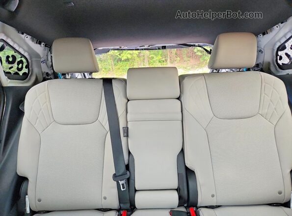 2T2BAMCA4PC025075 2023 LEXUS RX White Widok tylnych siedzeń