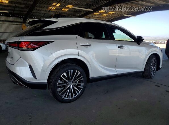 2T2BAMCA8TC138859 2026 LEXUS RX White უკანა მარჯვენა