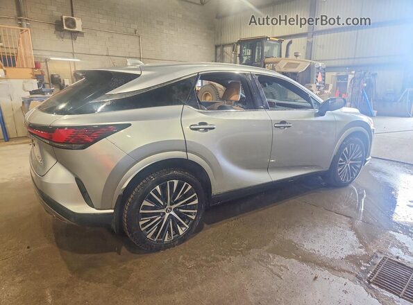 2T2BAMCA9RC083962 2024 LEXUS RX Silver Trasero derecho