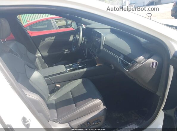 2T2BAMCAXRC054700 2024 LEXUS RX 350 Белый Вид салона спереди