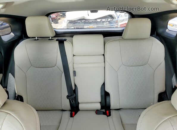 2T2BBMCA0RC039247 2024 LEXUS RX Silver Vista de los asientos traseros