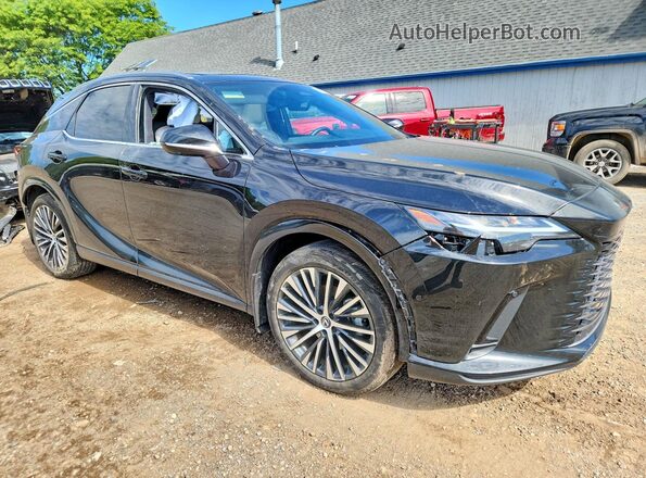 2T2BBMCA0RC046148 2024 LEXUS RX Черный Передняя правая четверть
