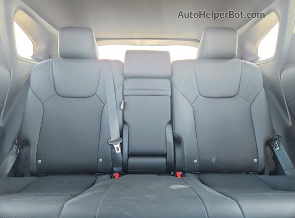 2T2BBMCA0SC101946 2025 LEXUS RX Red Вид задніх сидінь