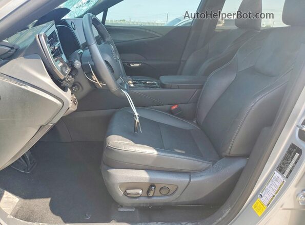 2T2BBMCA1SC070884 2025 LEXUS RX Серебряный Вид салона спереди