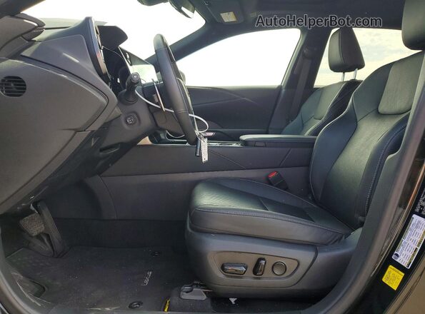 2T2BBMCA2PC017831 2023 LEXUS RX Black Front interior view