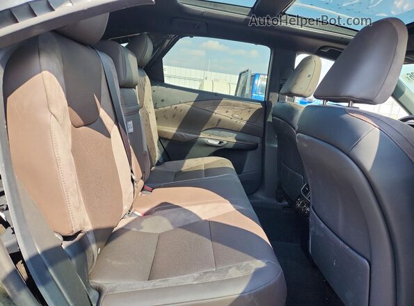 2T2BBMCA2RC045826 2024 LEXUS RX Green Vista interior trasera