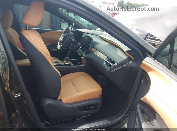 2T2BBMCA2SC069730 2025 LEXUS RX 350H Green წინა სალონის ხედი