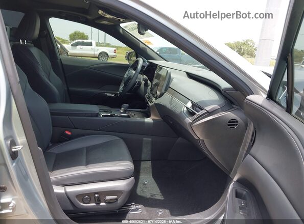2T2BBMCA4SC080082 2025 LEXUS RX 350H Silver Front interior view