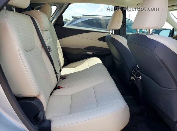 2T2BBMCA5SC072511 2025 LEXUS RX Silver Vista interior trasera