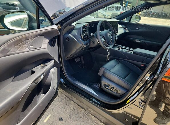 2T2BBMCA5TC134636 2026 LEXUS RX Black წინა პანელის ხედი
