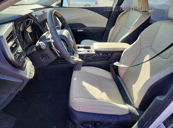 2T2BBMCA5TC139545 2026 LEXUS RX White წინა სალონის ხედი