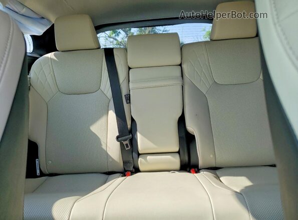 2T2BBMCAXRC064821 2024 LEXUS RX Gray Հետևի նստատեղերի տեսք