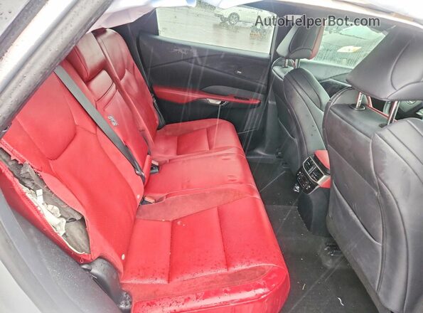 2T2BCMEA2PC010548 2023 LEXUS RX Серебряный Вид задней части салона