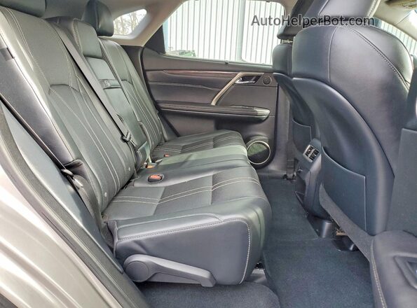 2T2BGMCA1HC010243 2017 LEXUS RX Серебряный Вид задних сидений