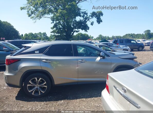 2T2BGMCA5JC024197 2018 LEXUS RX 450H Beige უკანა სალონის ხედი