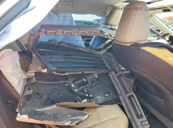 2T2BGMCA5JC026533 2018 LEXUS RX Gold Widok tylnych siedzeń