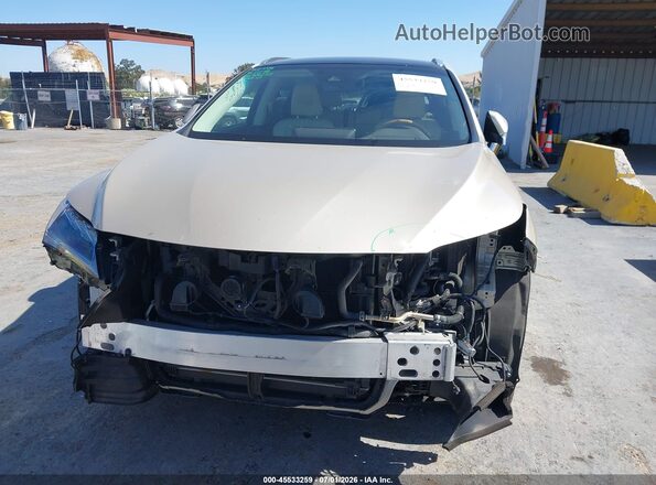 2T2BGMCAXKC030367 2019 LEXUS RX 450H Gold Widok wnętrza z tyłu
