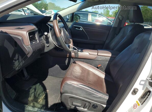 2T2BZMCA0HC087731 2017 LEXUS RX White Front interior view