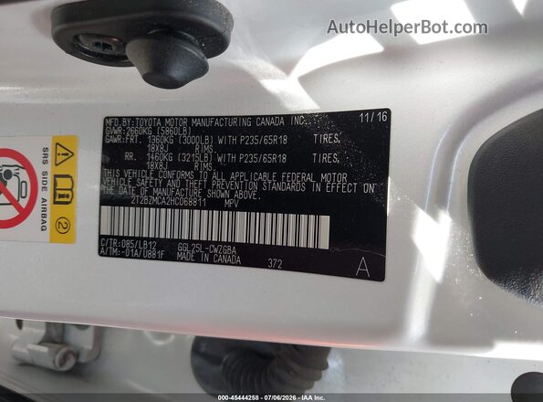 2T2BZMCA2HC068811 2017 LEXUS RX 350 White Vista del compartimento del motor