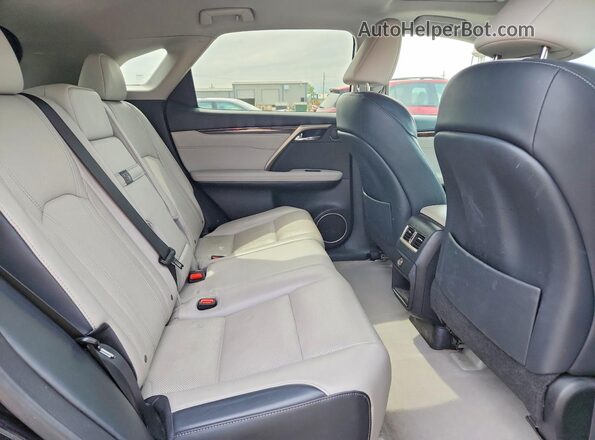 2T2BZMCA2HC089903 2017 LEXUS RX Черный Вид задней части салона
