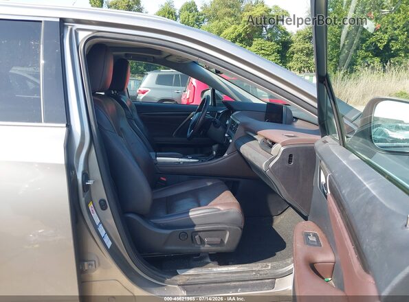 2T2BZMCA3KC185658 2019 LEXUS RX 350 Silver Front interior view