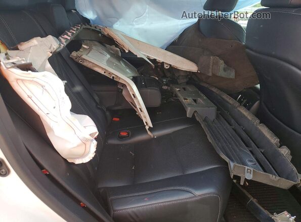 2T2BZMCA4HC067305 2017 LEXUS RX White Вид задніх сидінь