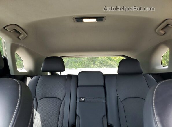 2T2BZMCA4KC209174 2019 LEXUS RX Silver Vista de los asientos traseros