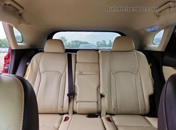 2T2BZMCA5JC140249 2018 LEXUS RX Красный Вид задних сидений