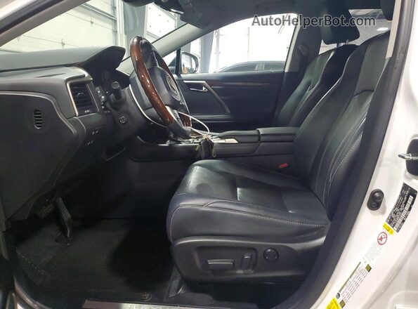 2T2BZMCA8KC192346 2019 LEXUS RX Белый Вид салона спереди