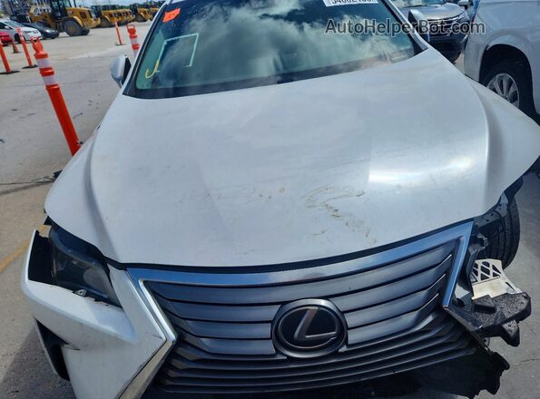 2T2BZMCA9HC103862 2017 LEXUS RX White Rear interior view