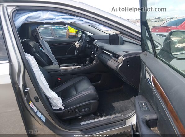 2T2BZMCAXHC081743 2017 LEXUS RX 350 Серебряный Вид салона спереди