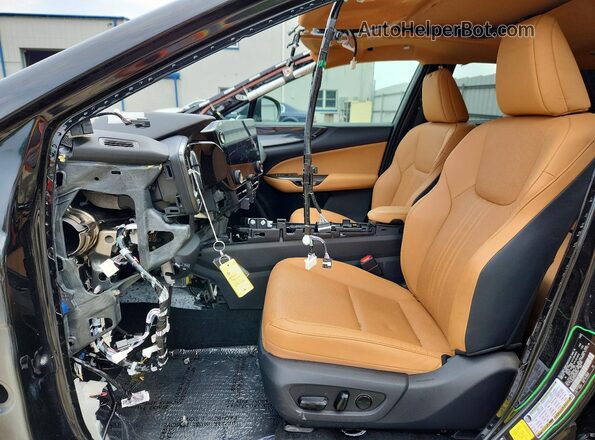 2T2GGCEZ2PC025173 2023 LEXUS NX Black წინა სალონის ხედი