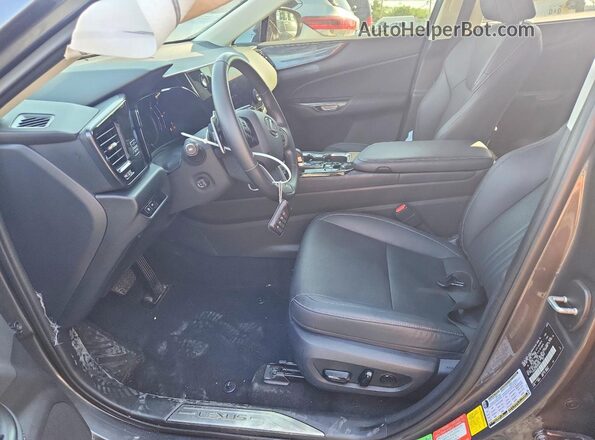 2T2GGCEZ3RC048108 2024 LEXUS NX Серый Вид салона спереди