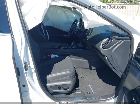 2T2GGCEZ4TC101115 2026 LEXUS NX 350 Белый Вид салона спереди