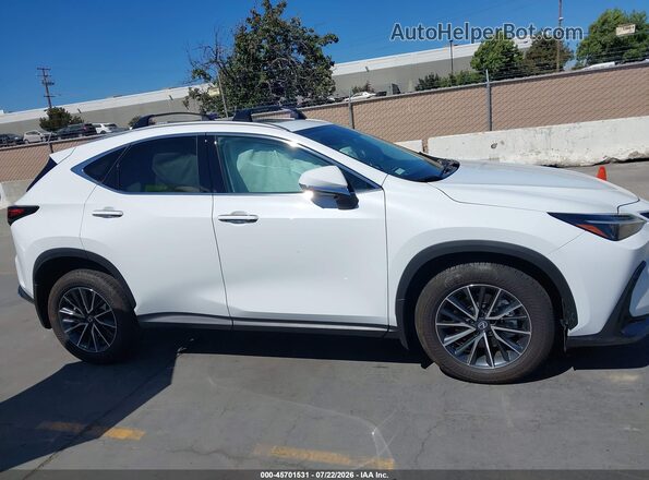 2T2GGCEZ4TC101115 2026 LEXUS NX 350 Белый Вид задней части салона