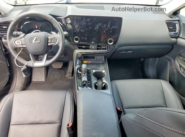 2T2GKCEZ2PC012339 2023 LEXUS NX Gray Vista del salpicadero