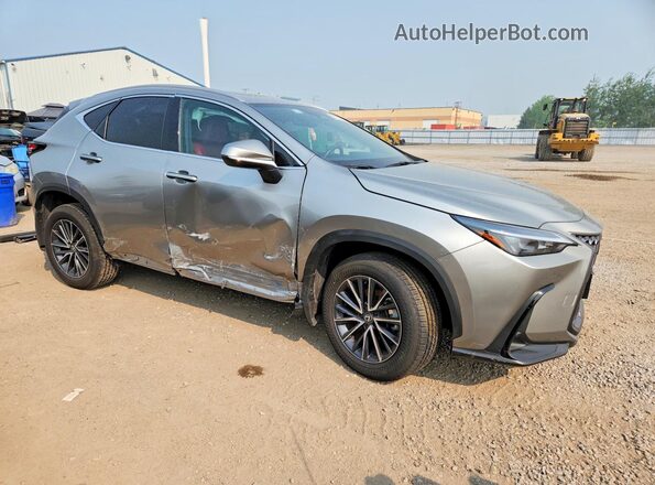 2T2GKCEZ2RC028513 2024 LEXUS NX Серебряный Передняя правая четверть
