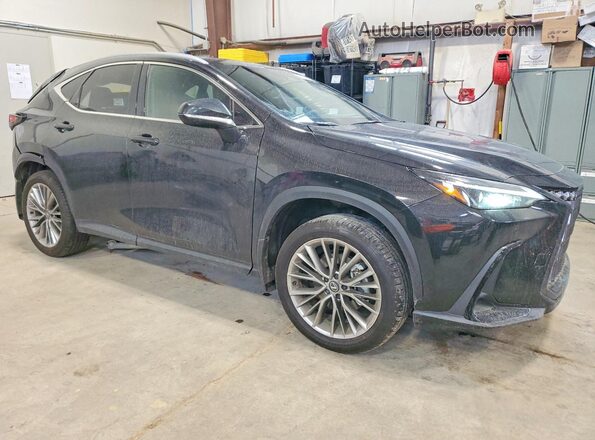 2T2GKCEZ3TC066792 2026 LEXUS NX Black Передня права чверть
