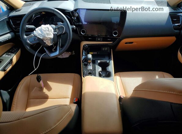 2T2GKCEZ4RC021014 2024 LEXUS NX Белый Вид панели приборов