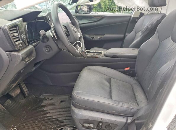 2T2GKCEZ5NC007441 2022 LEXUS NX Белый Вид салона спереди