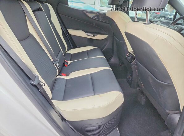 2T2GKCEZ7PC010652 2023 LEXUS NX White Հետևի նստատեղերի տեսք