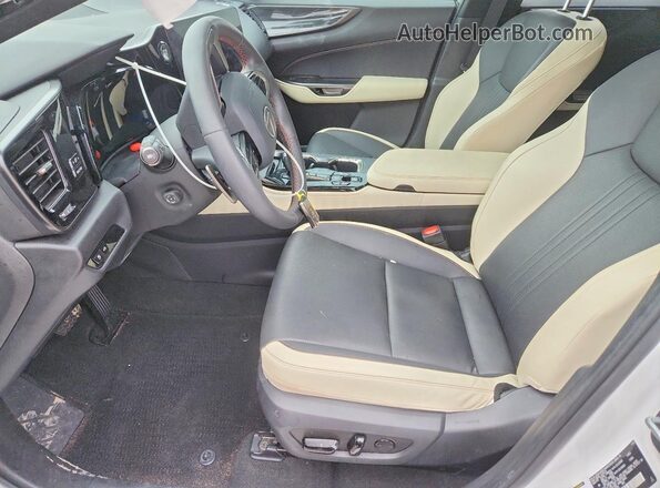 2T2GKCEZ7PC010652 2023 LEXUS NX White Սալոնի դիմացի տեսք