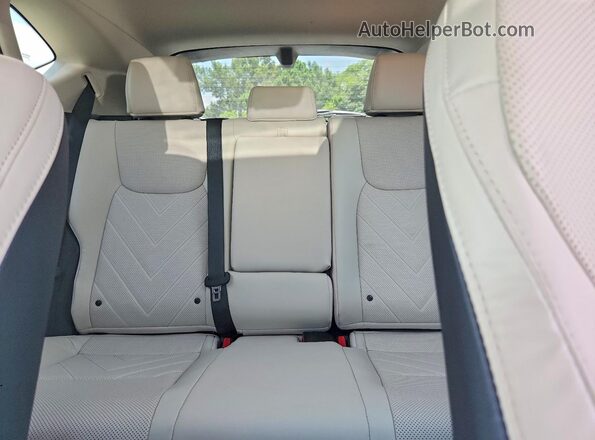 2T2HKCEZ6TC058917 2026 LEXUS NX Green Vista de los asientos traseros