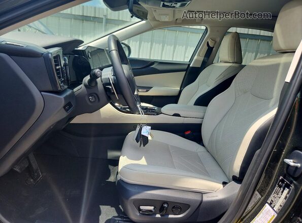2T2HKCEZ6TC058917 2026 LEXUS NX Green Vista interior delantera