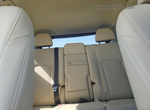 2T2HZMAA5LC152059 2020 LEXUS RX Cream Rear seats view