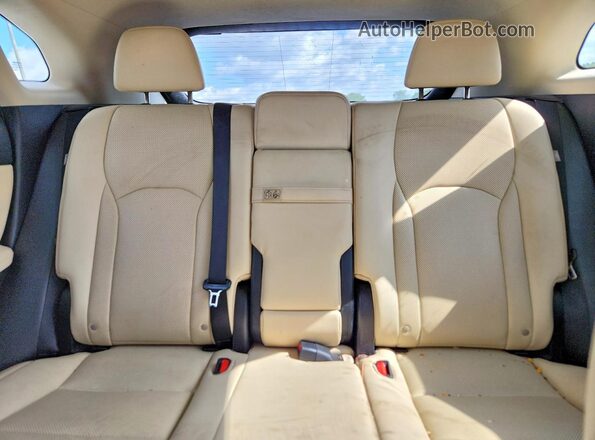 2T2HZMAA8MC218282 2021 LEXUS RX Silver Rear seats view
