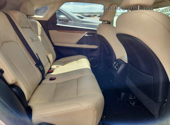 2T2HZMAA8MC218282 2021 LEXUS RX Silver Rear interior view