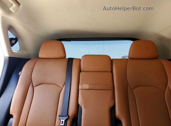 2T2HZMAA8NC246262 2022 LEXUS RX Серебряный Вид задних сидений