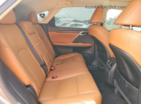 2T2HZMAA8NC246262 2022 LEXUS RX Серебряный Вид задней части салона